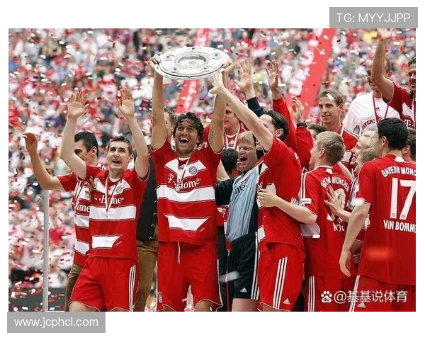 德甲历届冠军球队盘点：拜仁之外谁曾问鼎