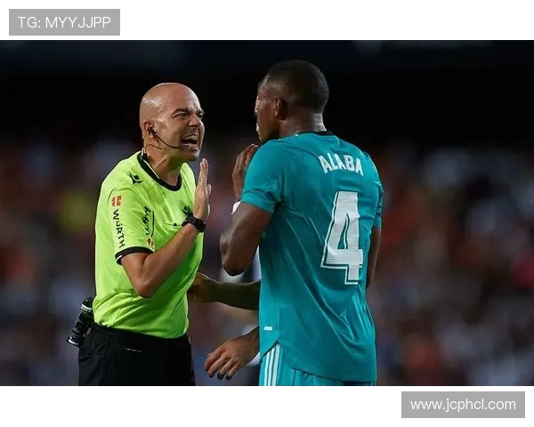 西甲联赛如何确定裁判:西甲联赛裁判的选拔标准与赛场判罚分析 西甲联赛如何确定裁判:西甲联赛裁判的选拔标准与赛场判罚分析