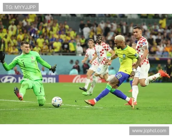 巴西世界杯惨案后重建之路:足球王国的崛起与挑战 巴西世界杯惨案后重建之路:足球王国的崛起与挑战