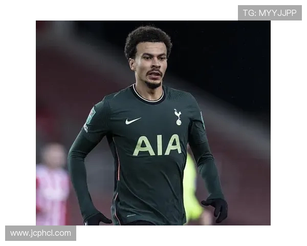 哈托谈加盟英超挑战:提升自我才能赢得更多出场机会 哈托谈加盟英超挑战:提升自我才能赢得更多出场机会